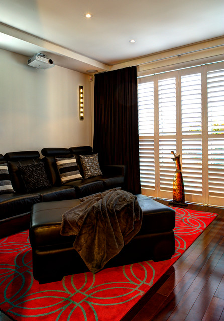 Project Pymble classique-chic-salle-de-cinema
