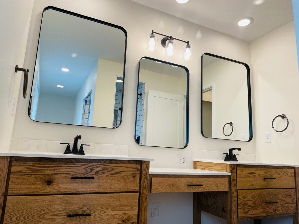 Rassier Lake Ensuite