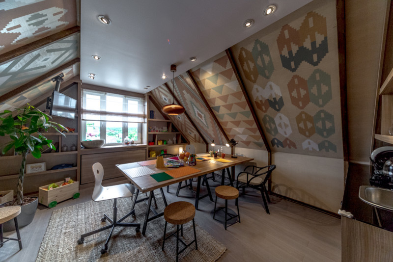 МАНСАРДА В КОВРАХ