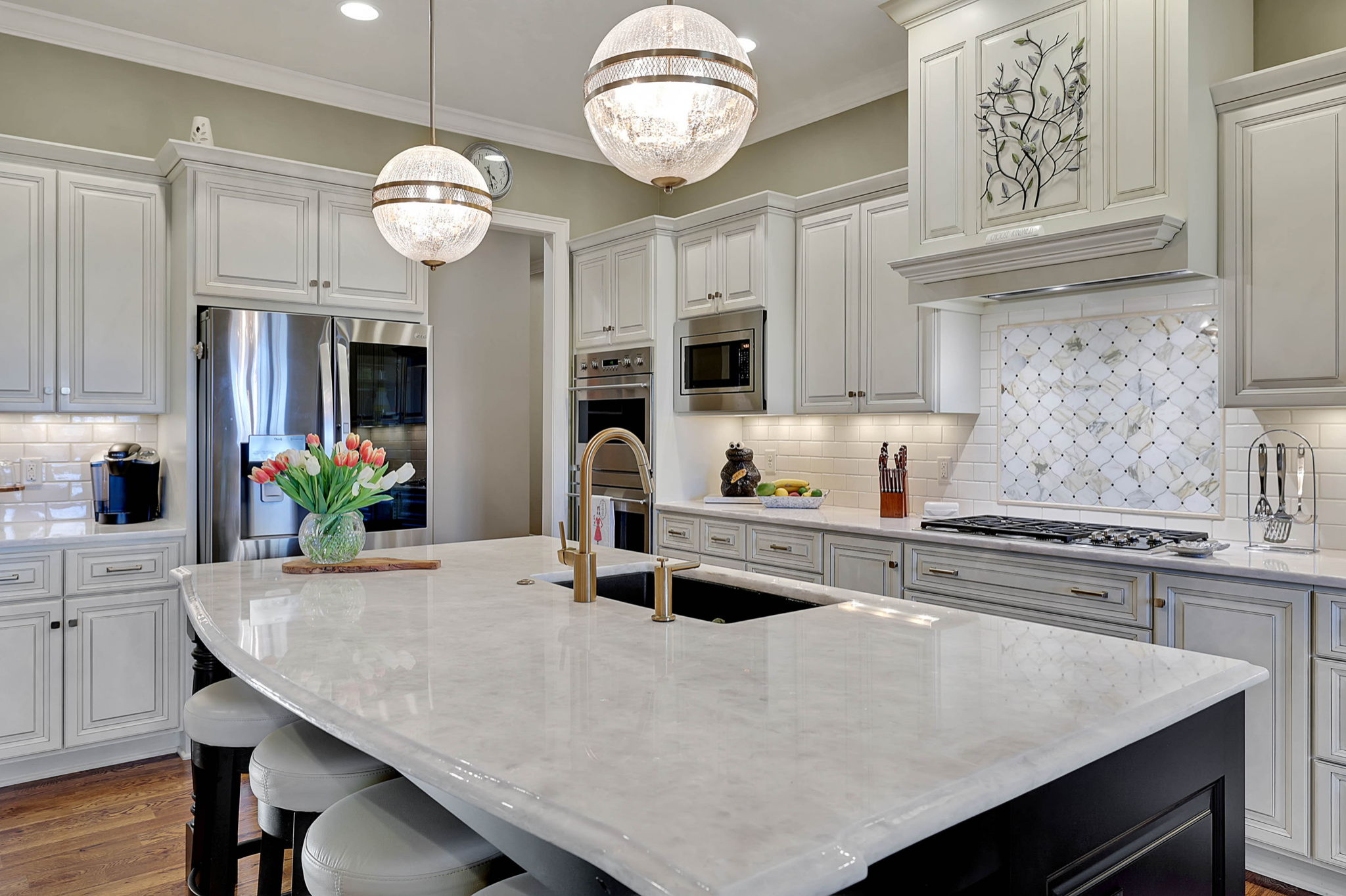 KITCHEN REMODEL: New island is MARBLEOUS