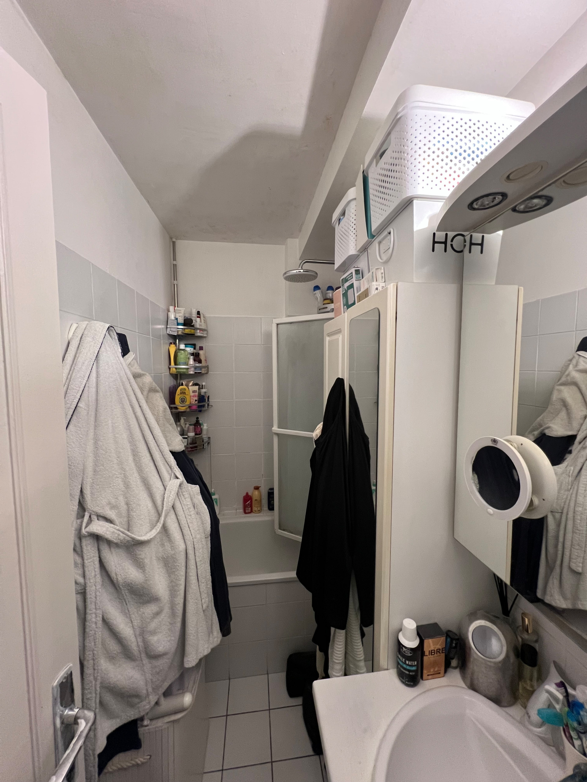 Salle d'eau — Projet Hautpoul II, premières images avant shooting