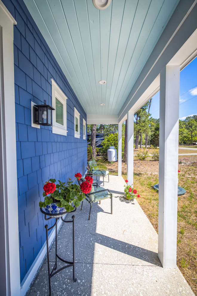 Home design - transitional home design idea