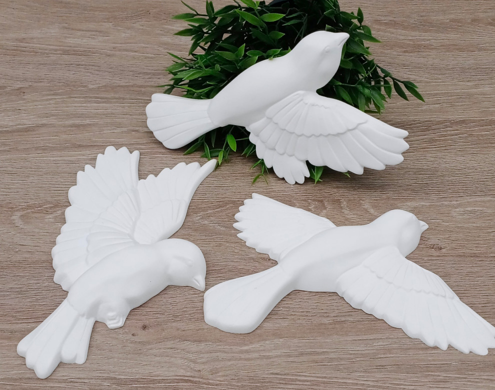 Гипсовые молдинги и декор для стен