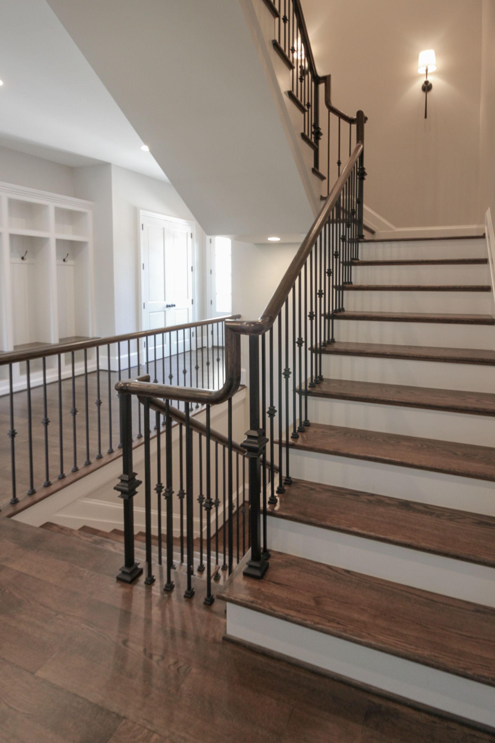 86_ Gorgeous Floating Curved Staircase, McLean VA 22066