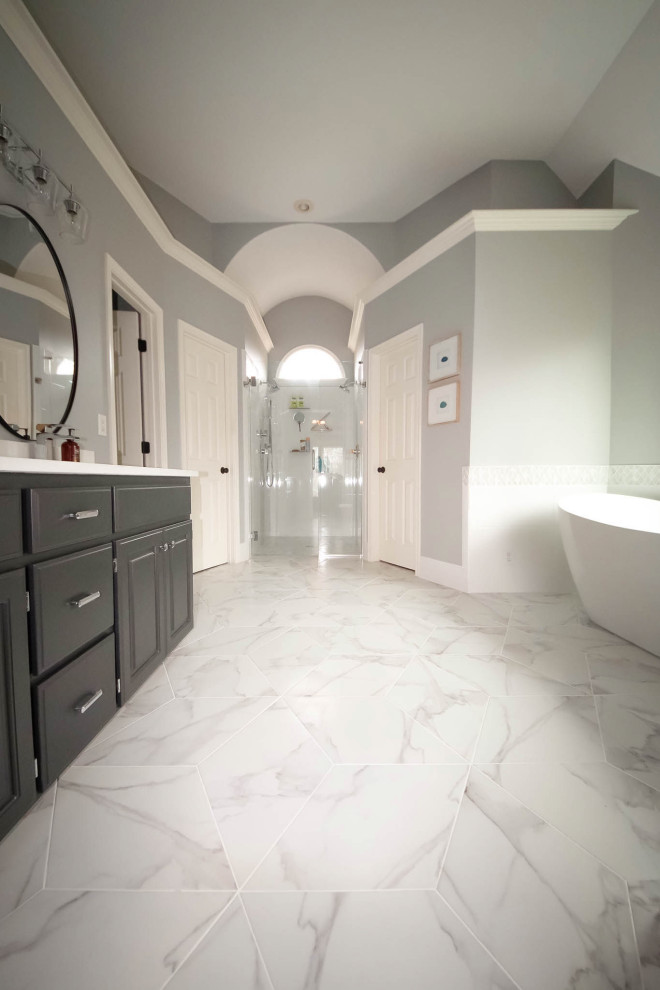 Classic Master Bath Bathroom Kansas City by Bryan Casey