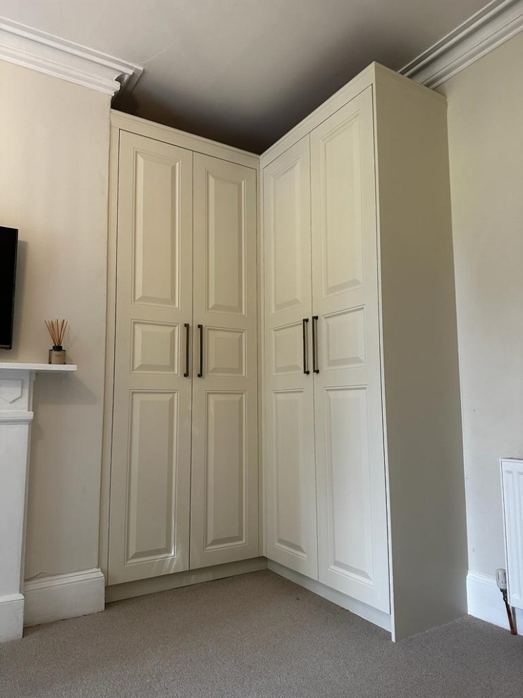 BESPOKE WARDROBES