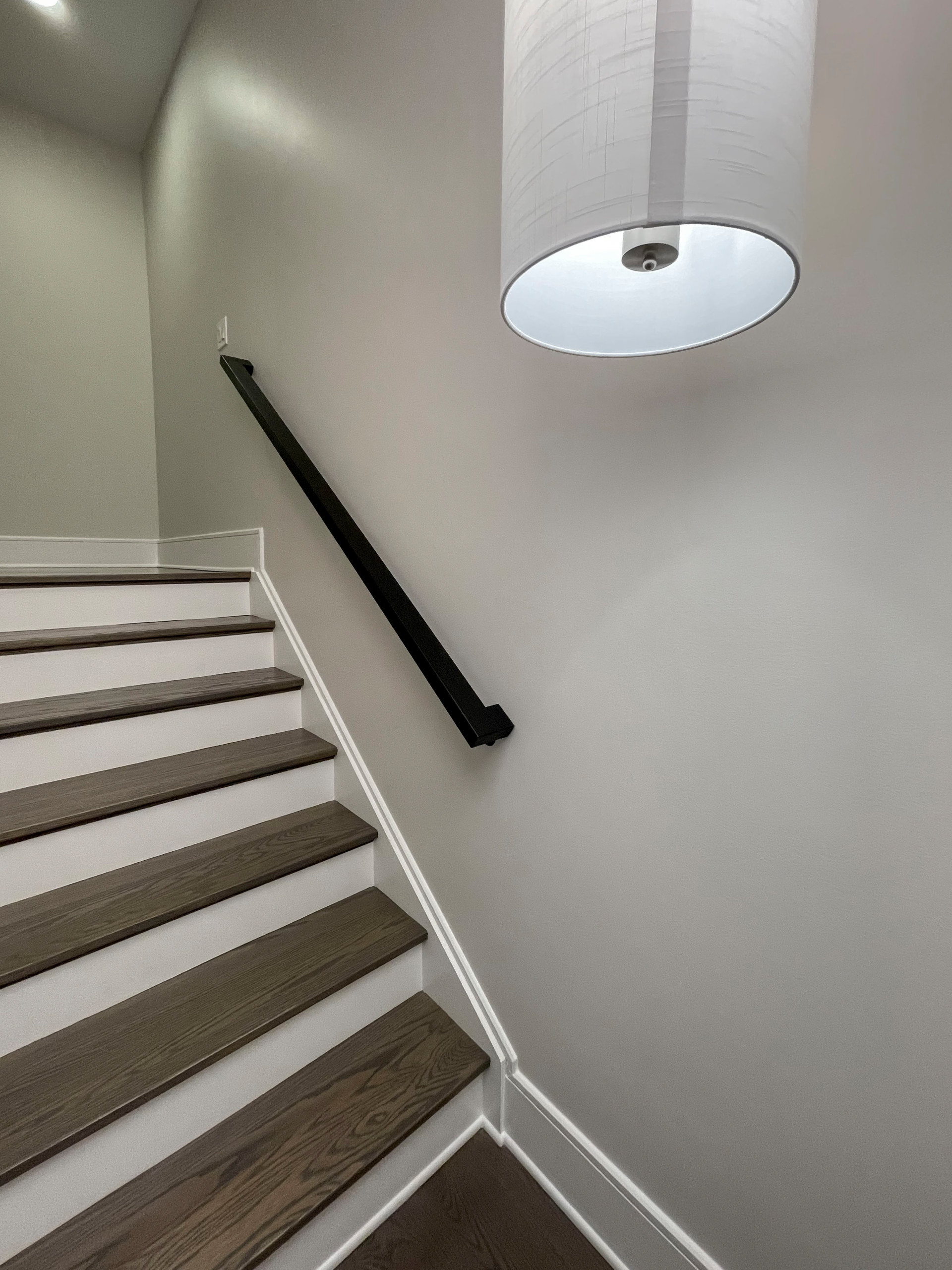 114_Striking Floating-Curved Staircase, Leesburg VA 20175