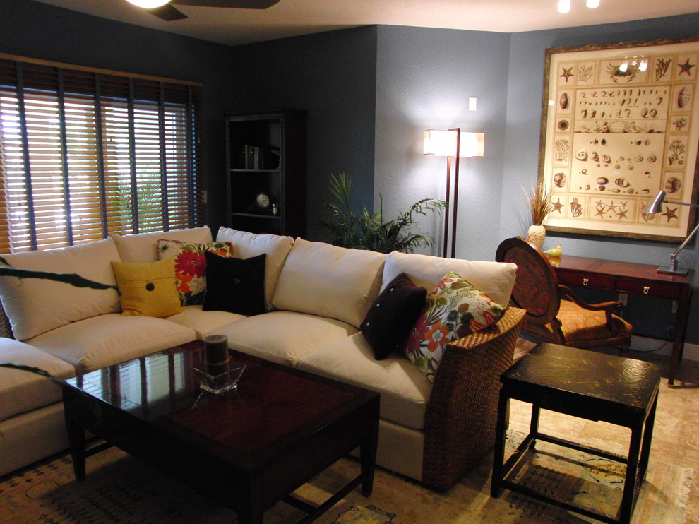 This is an example of a mediterranean living room in Tampa.