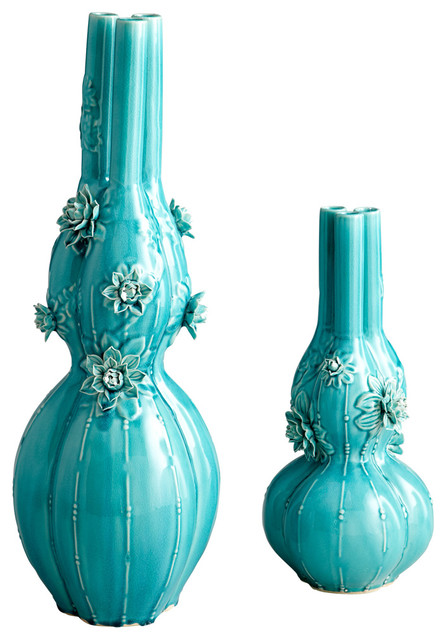 Cyan Design Lighting 05139 Short Hardy Lily Vase