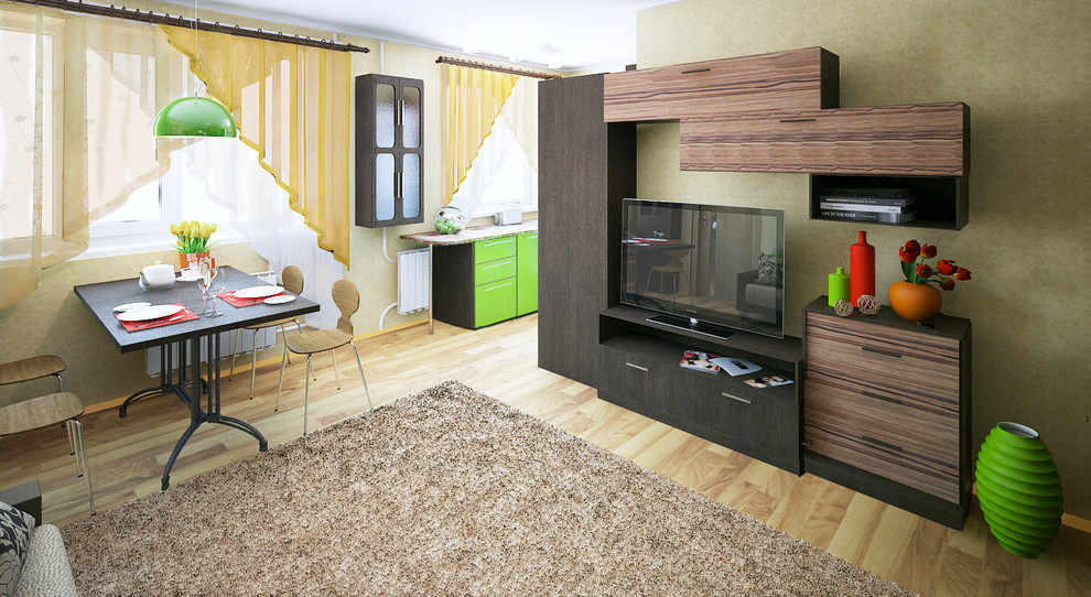 стена с комплексом шкафов, один из которых скрывает холодильник