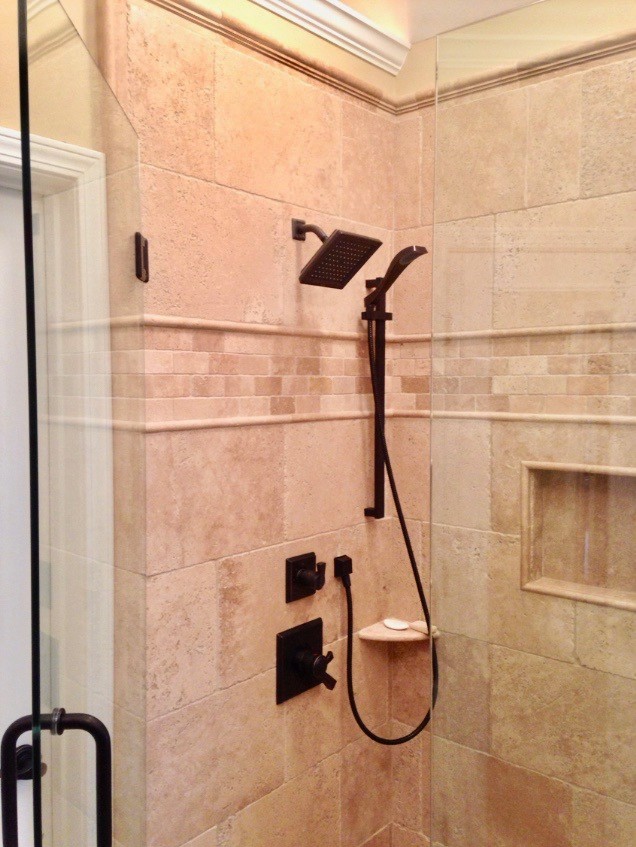 Suwanee Master bath room