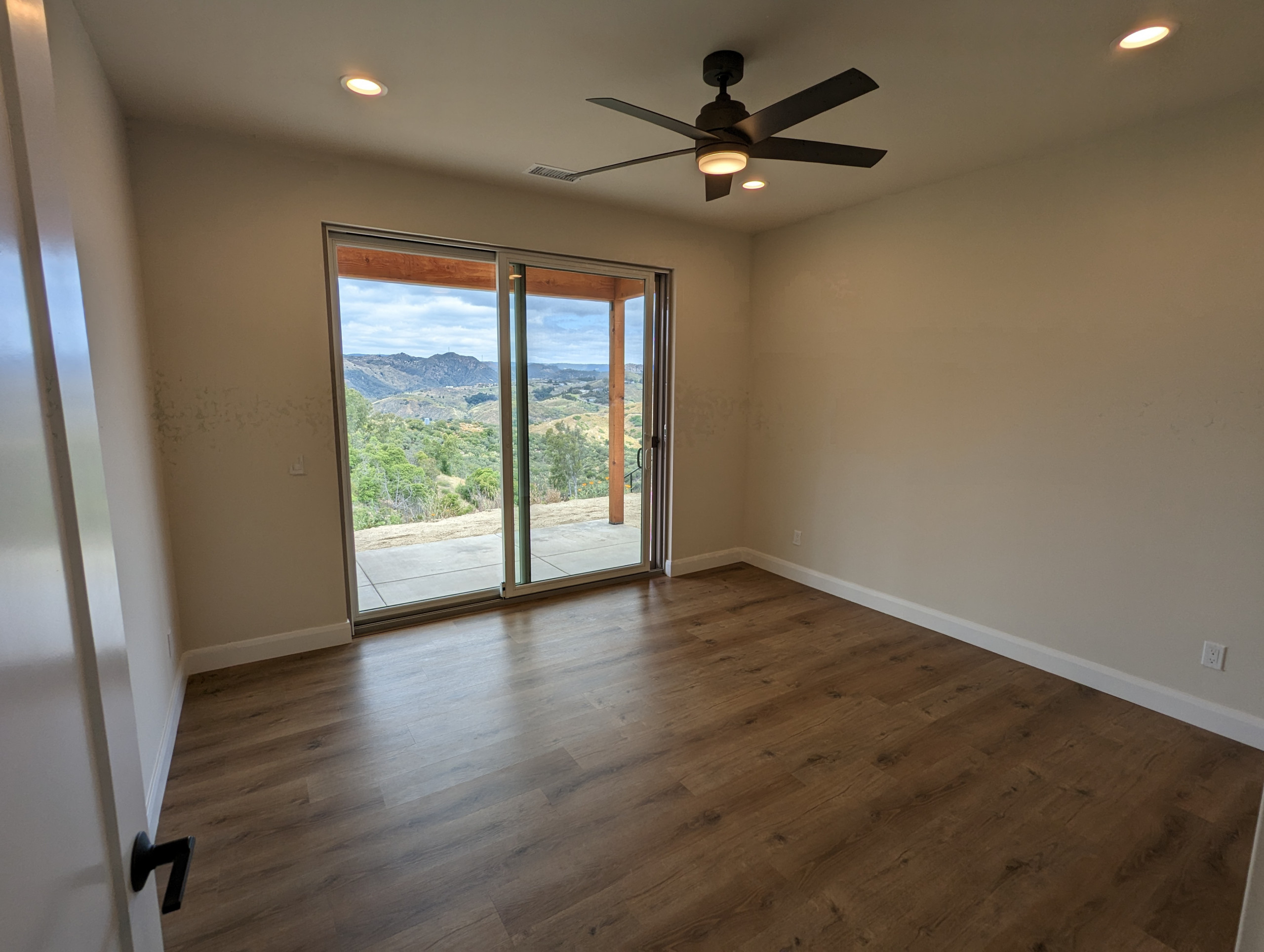1077 sqft Custom ADU