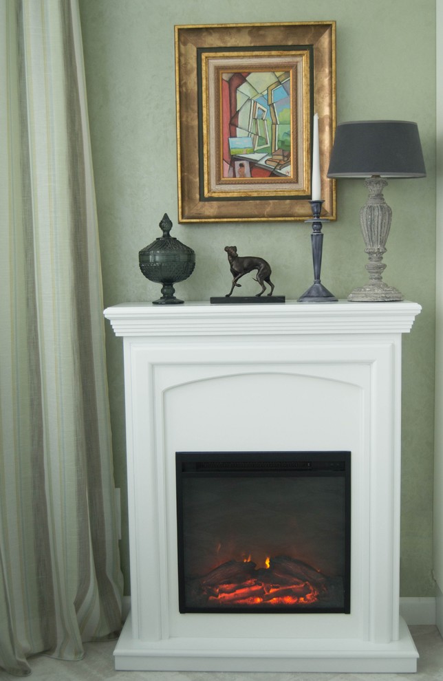 Кухня с камином