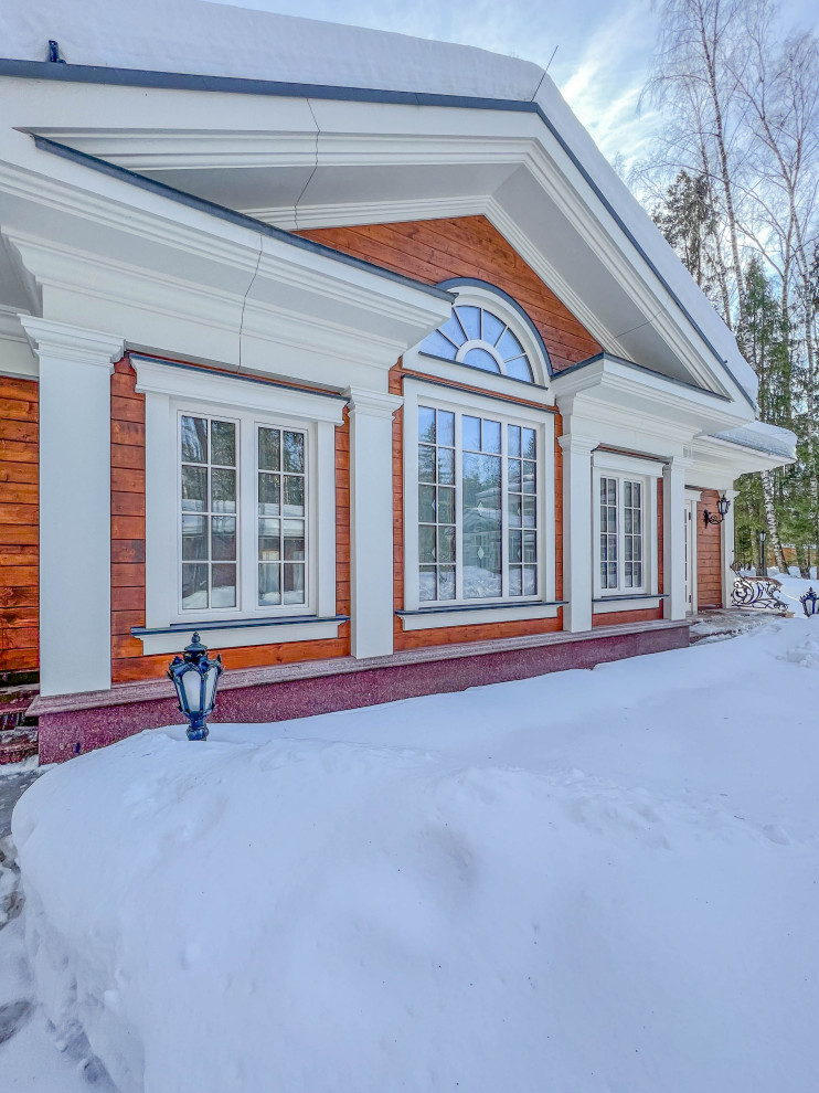 Особняк и Баня в русском стиле с витражом Тиффани