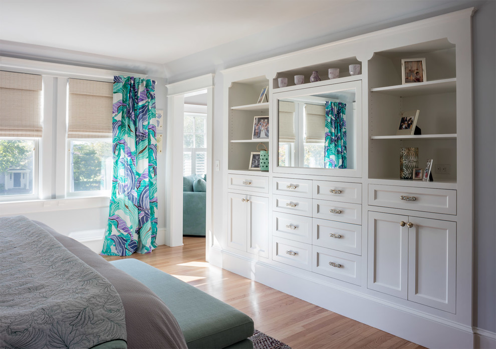 Family Farmhouse Addition - Robert Brewster, Warren Jagger Photography