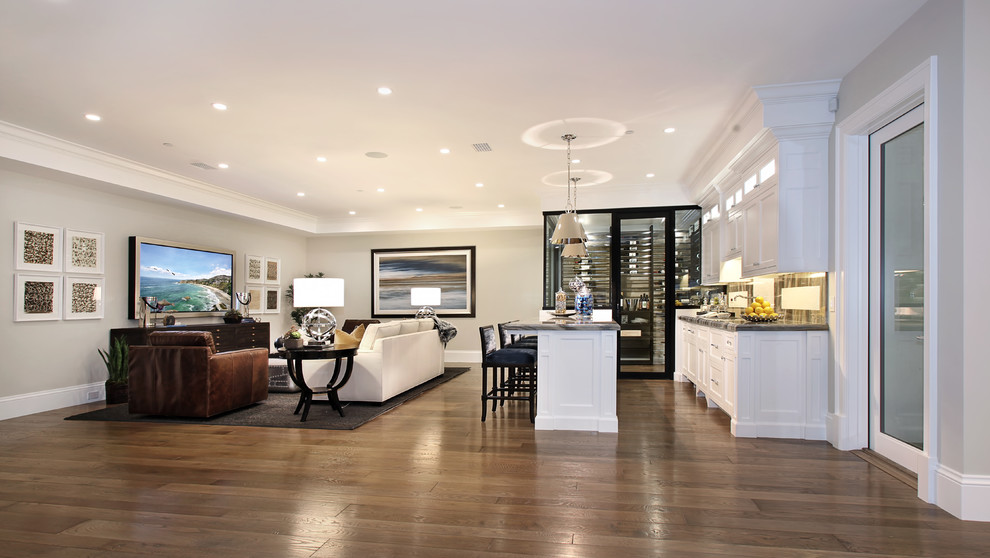 Home design - transitional home design idea in Orange County