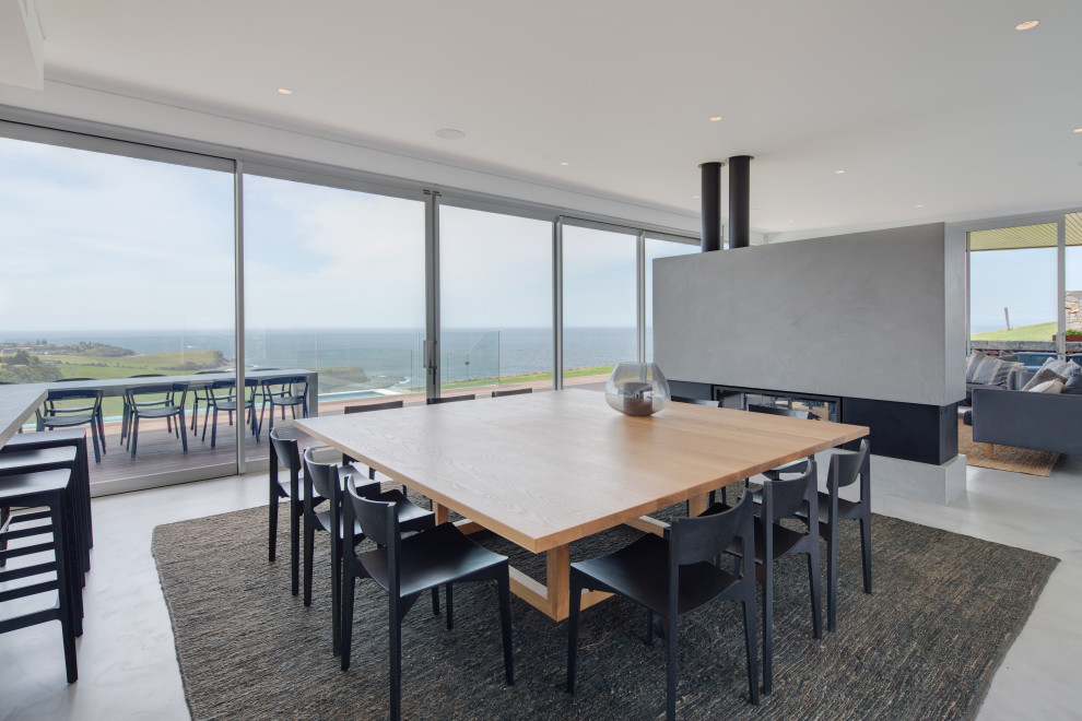 Photo of a modern dining room in Wollongong.