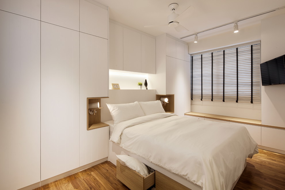 Design ideas for a scandinavian bedroom in Singapore.