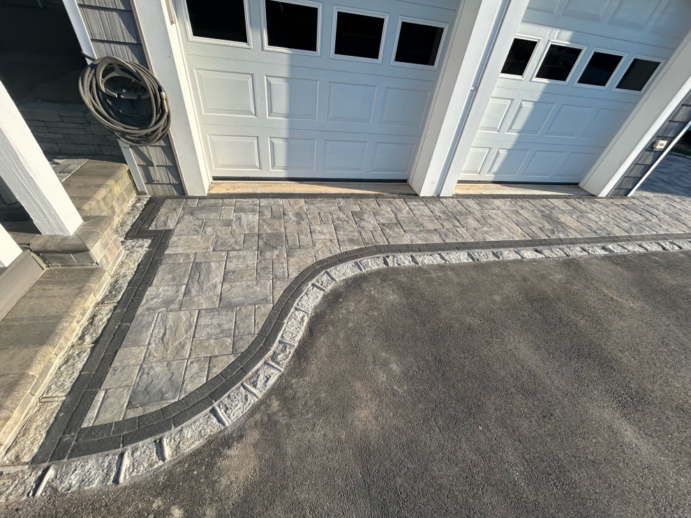 Amity Harbor | Expanded Driveway With Nicolock Stone Ridge Pavers