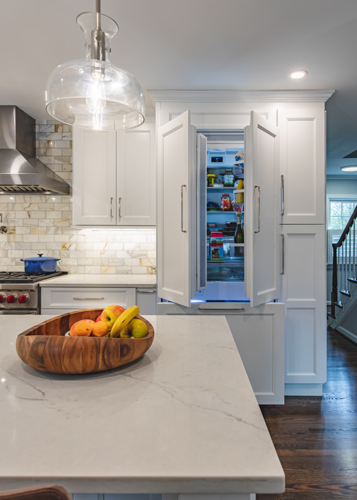 Home design - transitional home design idea in DC Metro