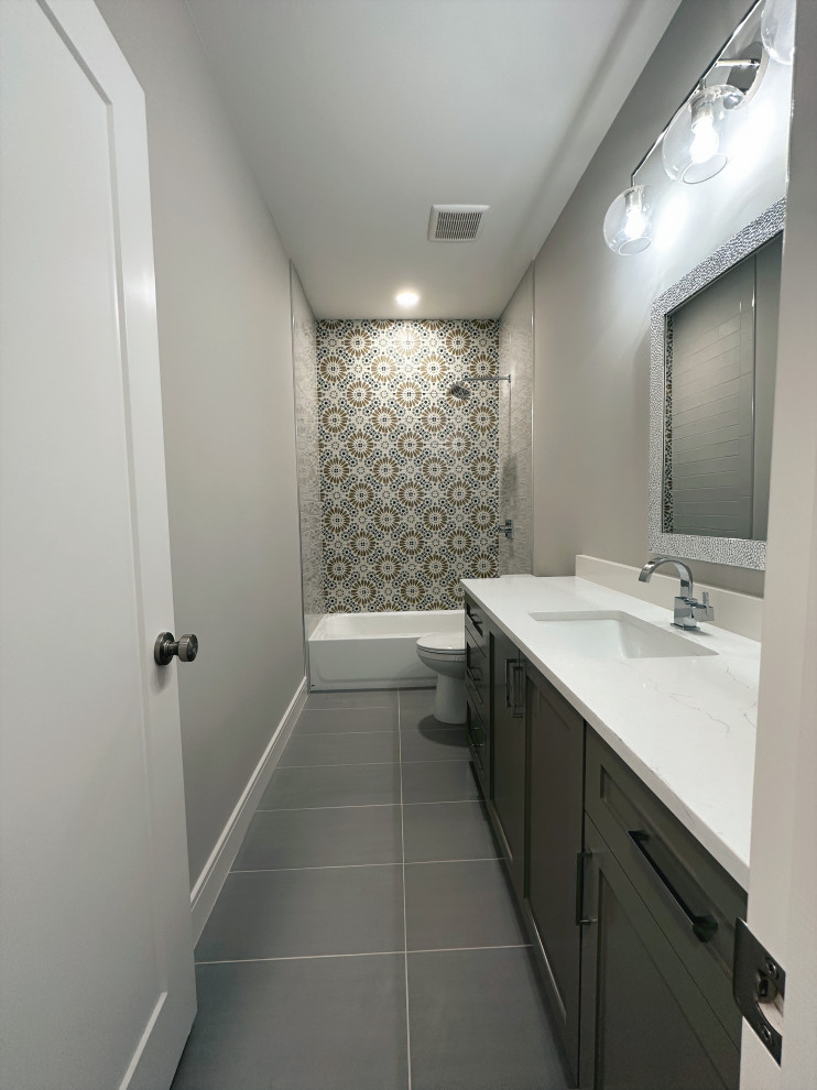 CUSTOM BATHROOMS