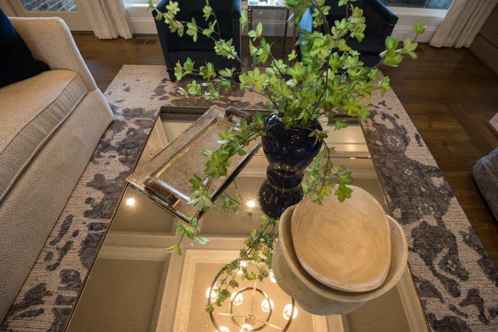 Home design - transitional home design idea