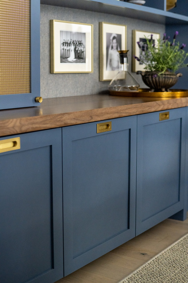 Home design - transitional home design idea in DC Metro