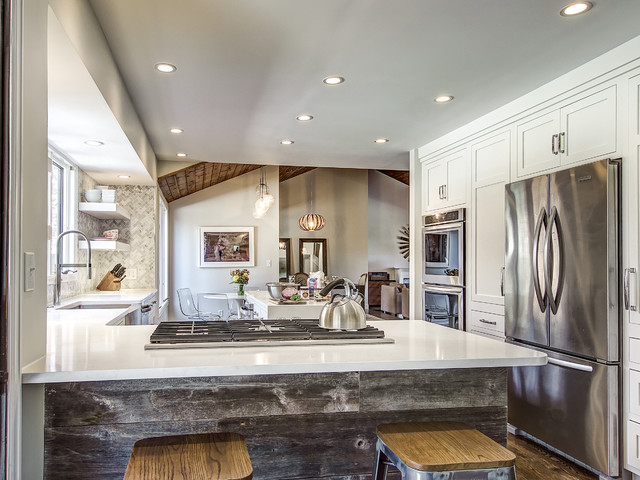Transitional White Kitchen di-transizione-cucina