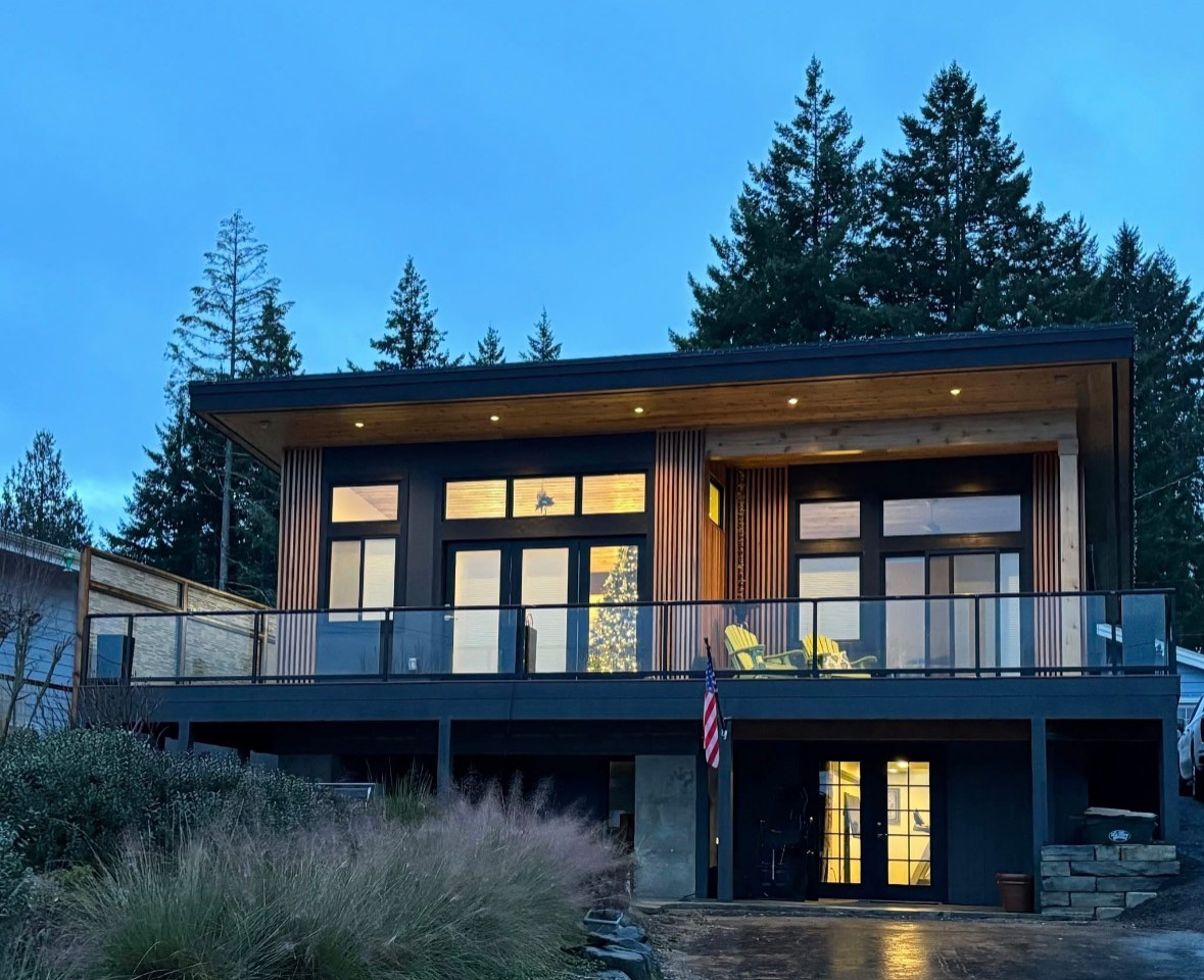 Example of an exterior home design in Seattle