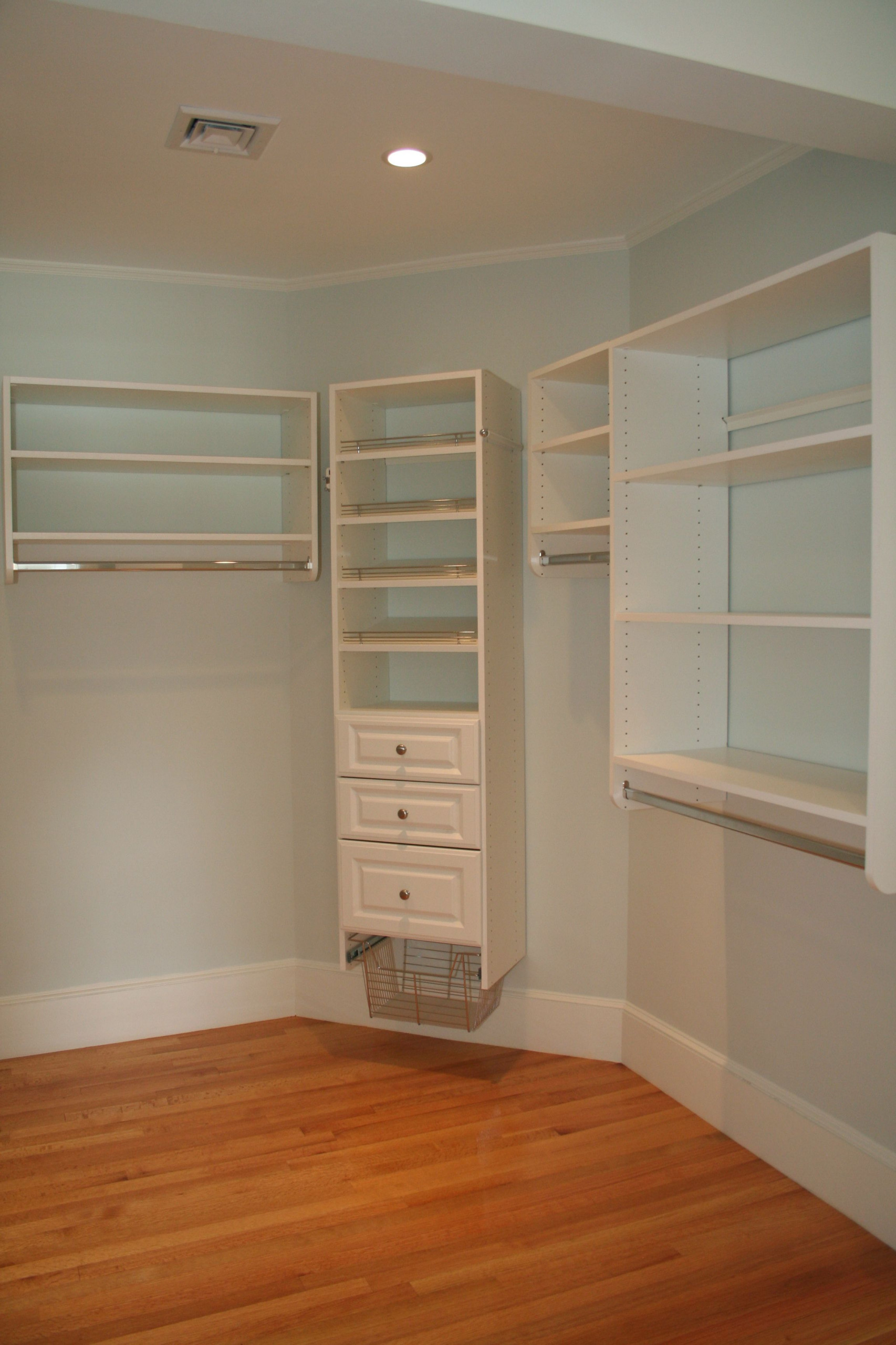 Master with Walk-In Closet