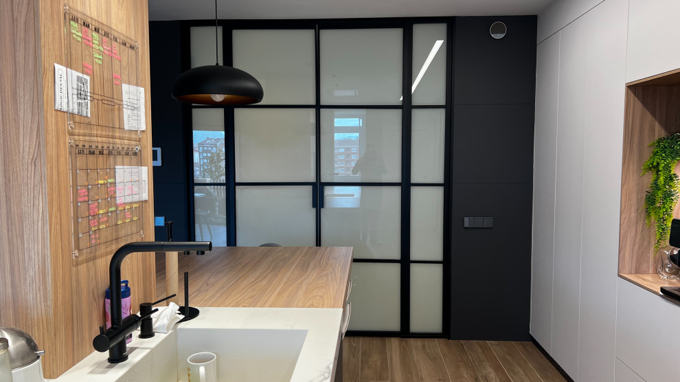 Cocina integrada a Salón en Igualada