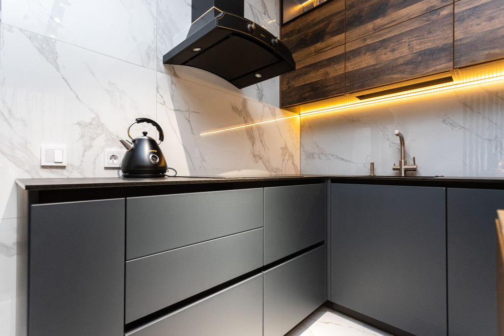 Современная куня с островом