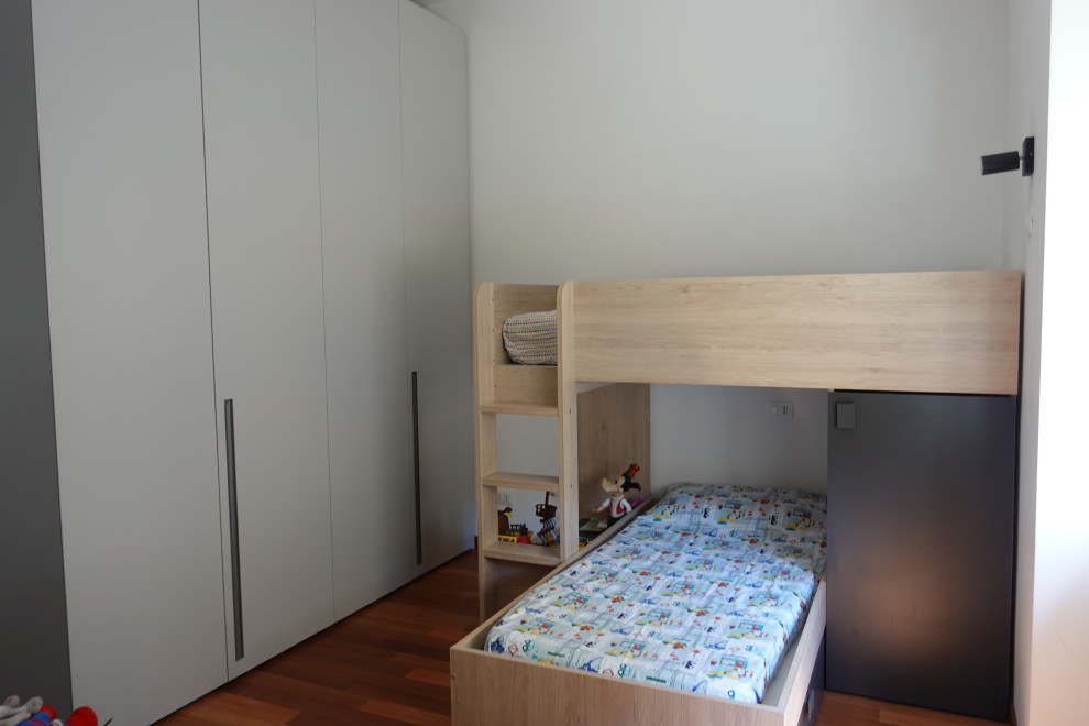 Photo of a contemporary kids' room in Rome.