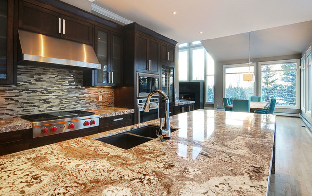 Transitional transitional-kitchen
