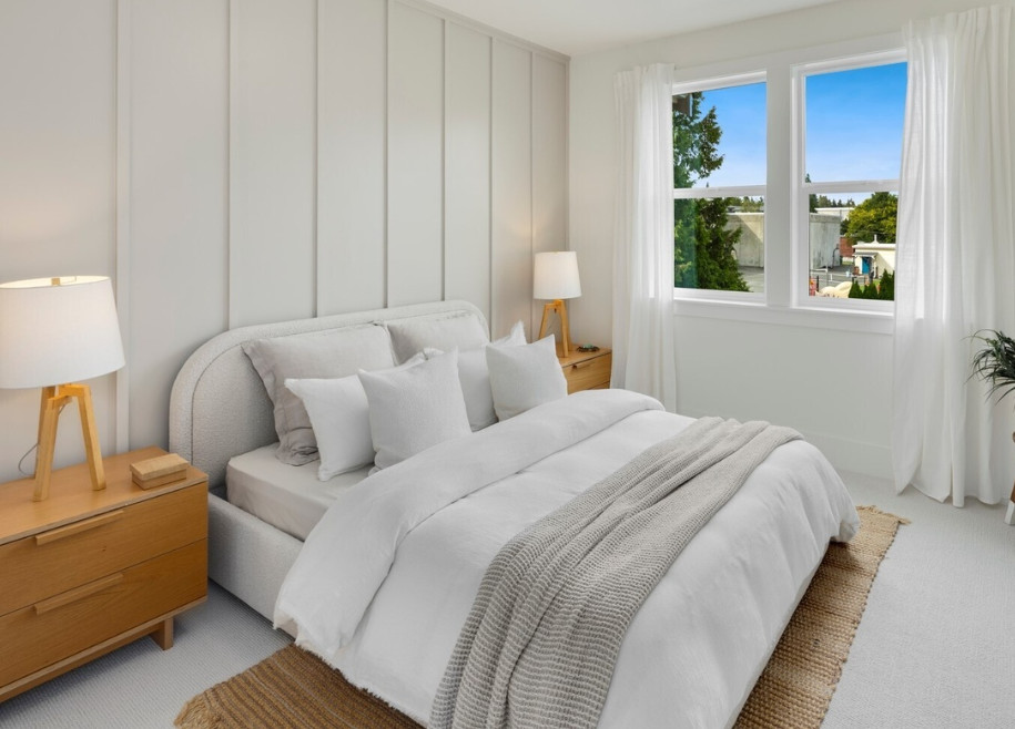 Transitional home design photo in Seattle