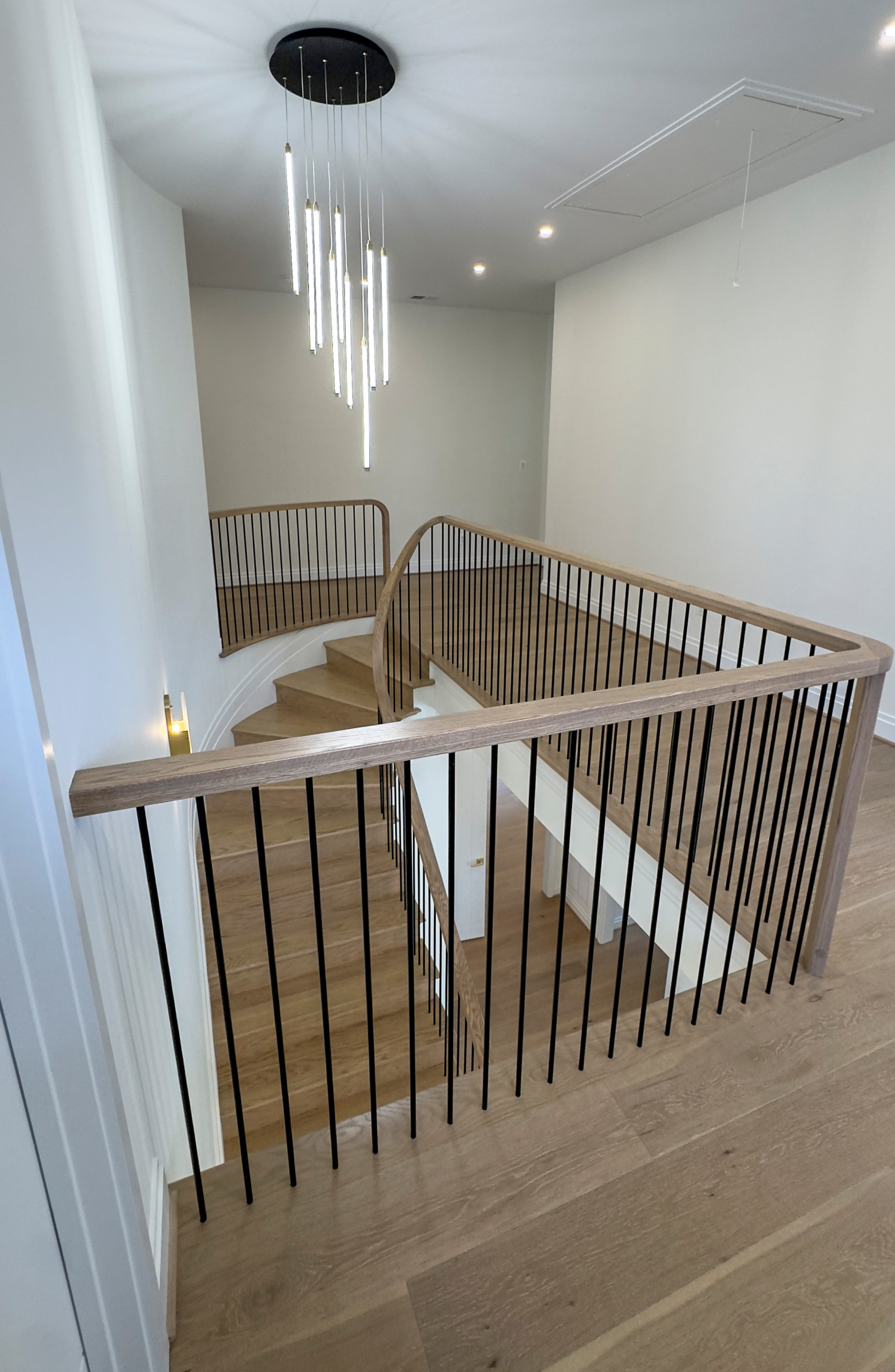 144_Attractive Transitional Staircase in Impressive Modern Home, Vienna VA 22180