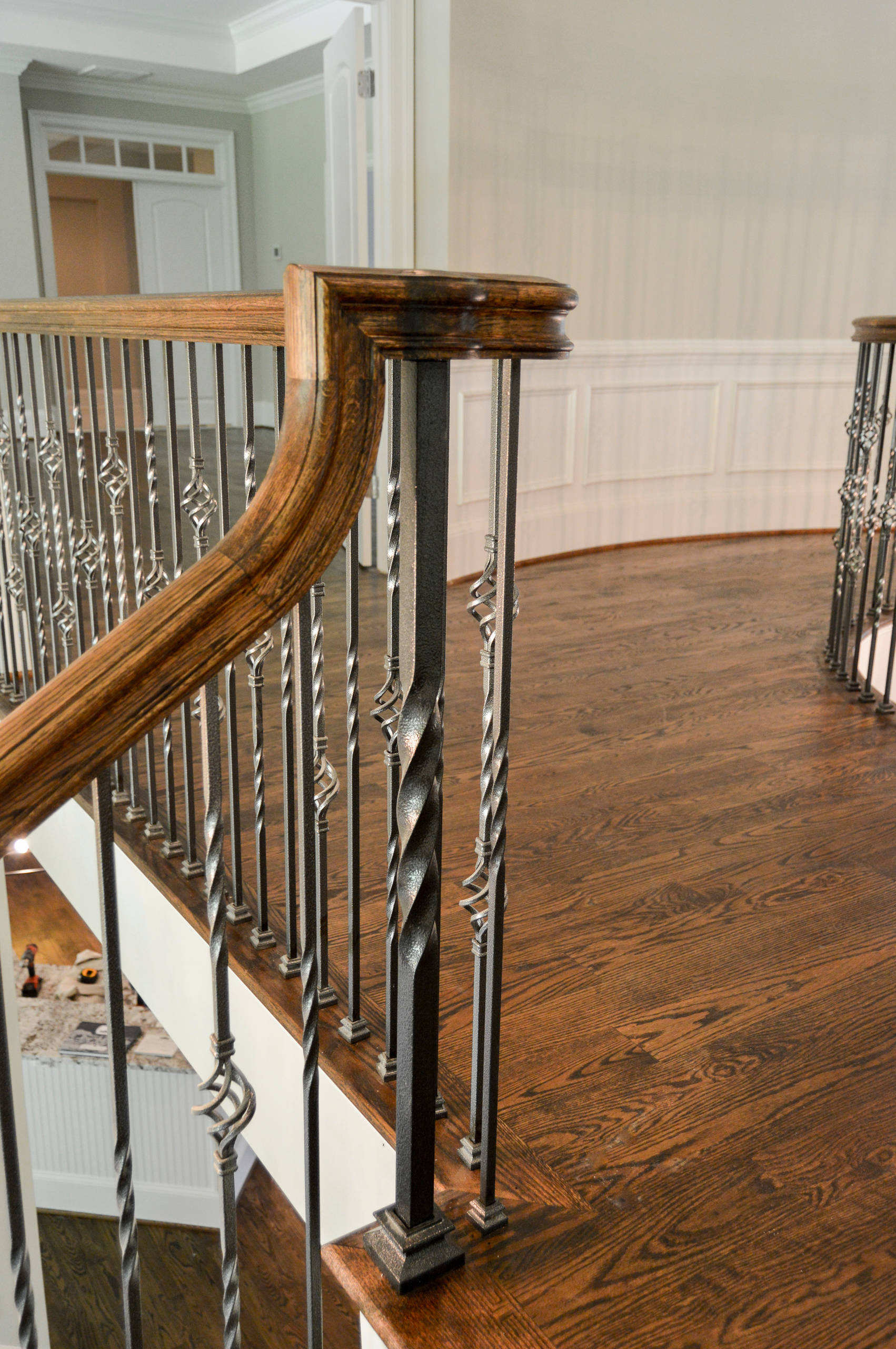 38_European Style Circular Balcony and Multi-level Staircase, Middleburg, VA 201