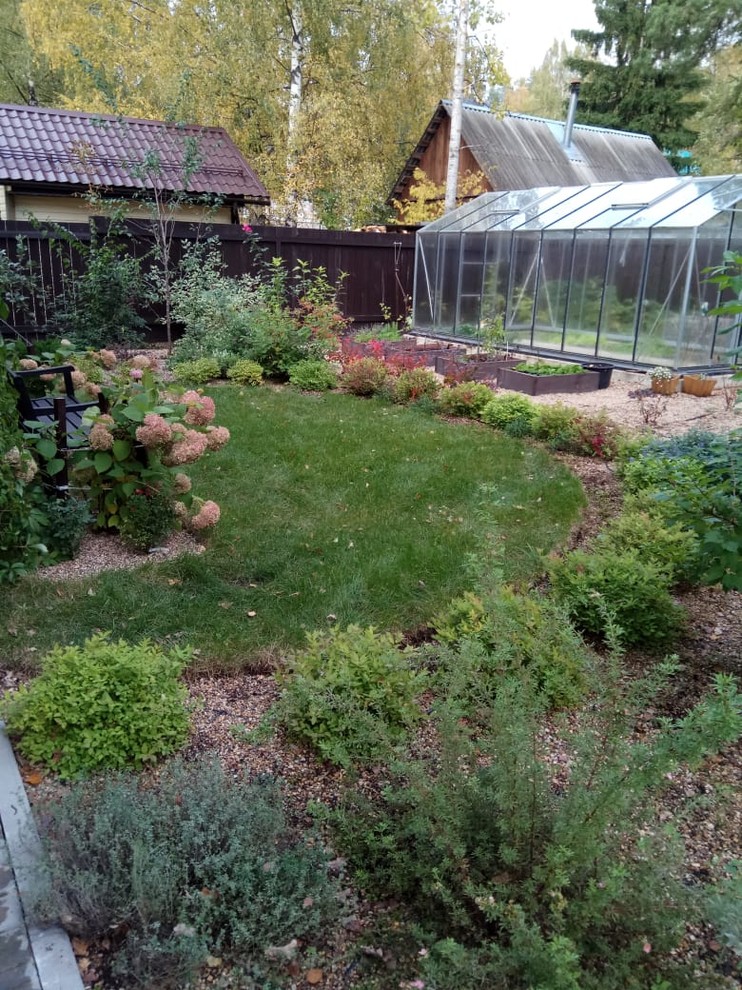 Сад в Рожновке