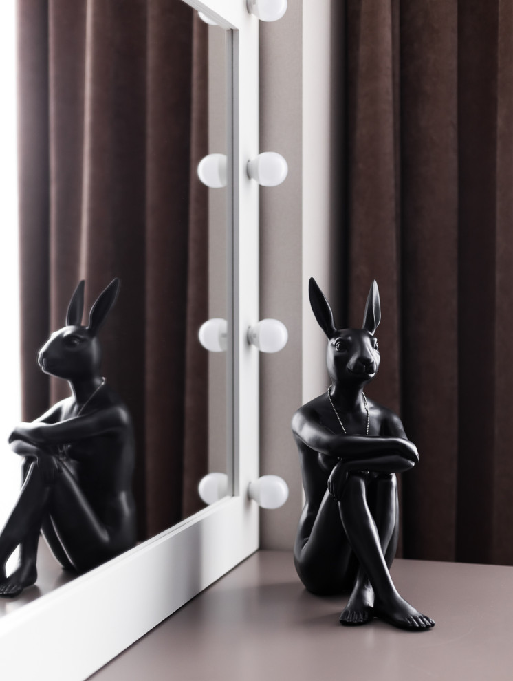 Компактная трехкомнатная квартира с круглой кроватью