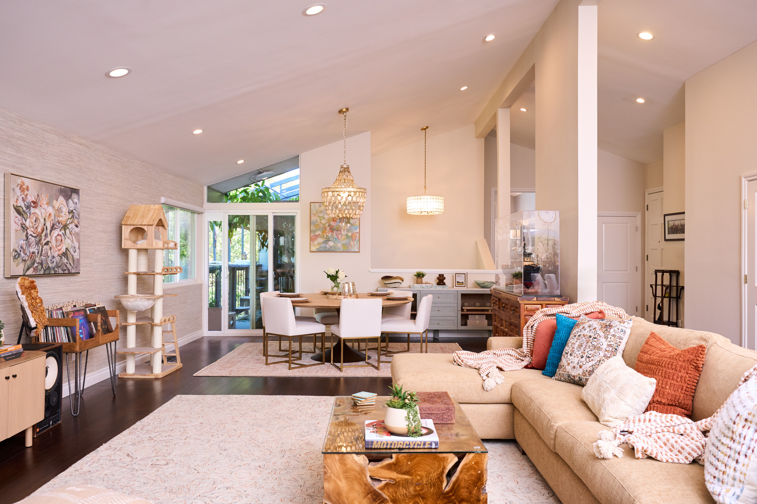 Palos Verdes Drive Great Room