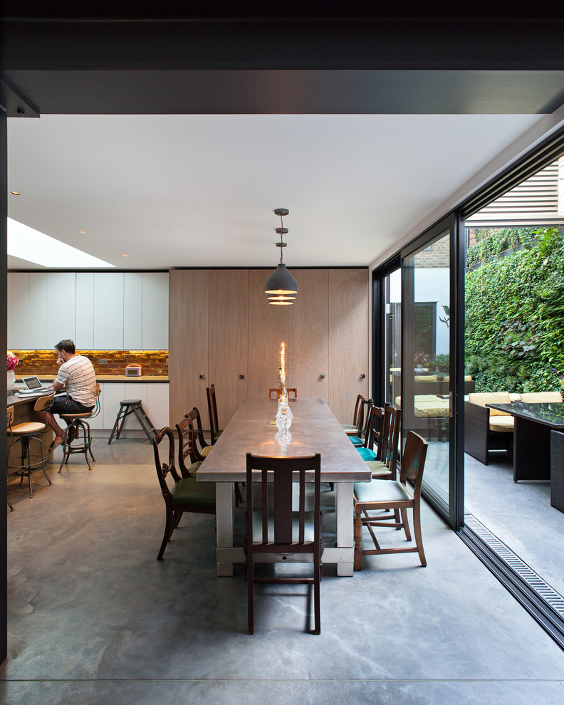 This is an example of an industrial dining room in London.
