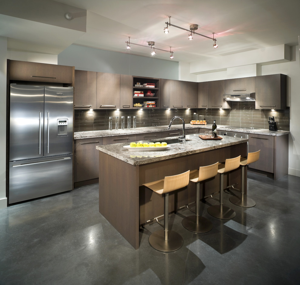 Merit Kitchens Modern Kitchen Vancouver by Capilano Builders