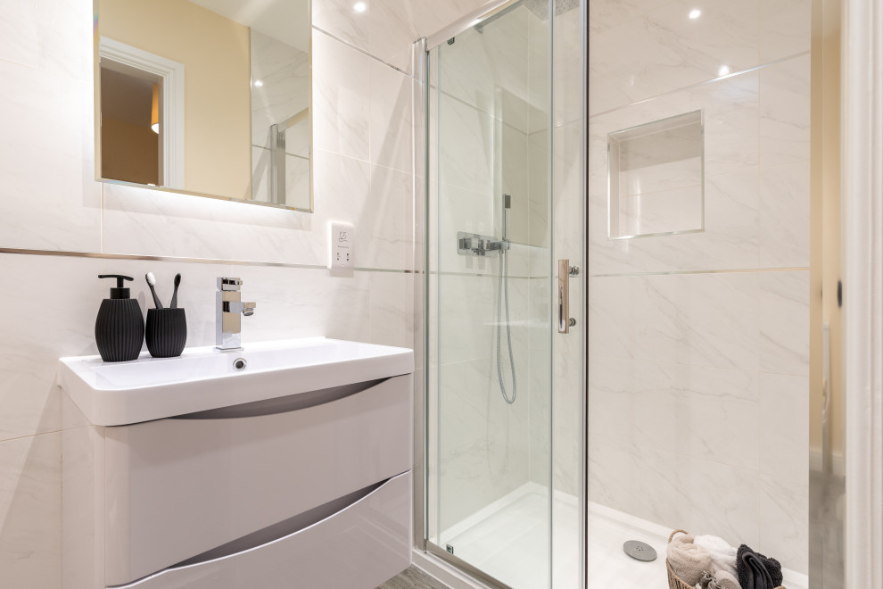 Spring Gardens - New Build - Stage to Sell