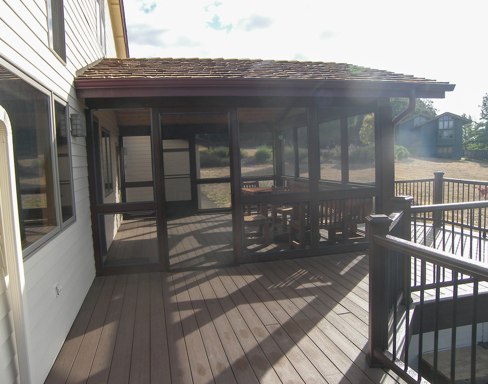 Mountain style deck photo in Portland