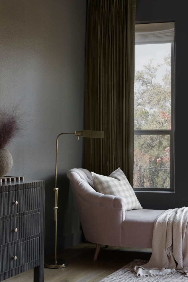 Home design - transitional home design idea in Austin