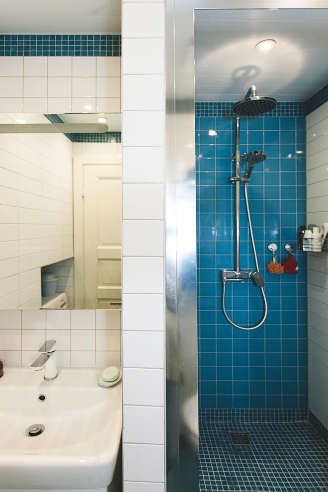 Узорная плитка в интерьере: ванная комната и коридор