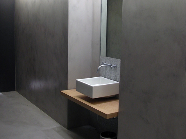 Bagno In Microcemento Contemporary Milan By Avenue Research Houzz Uk