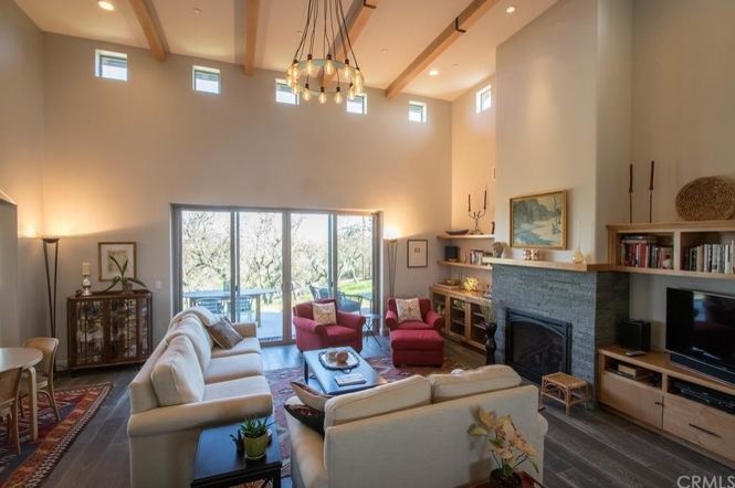 Paso mediterranean tract home