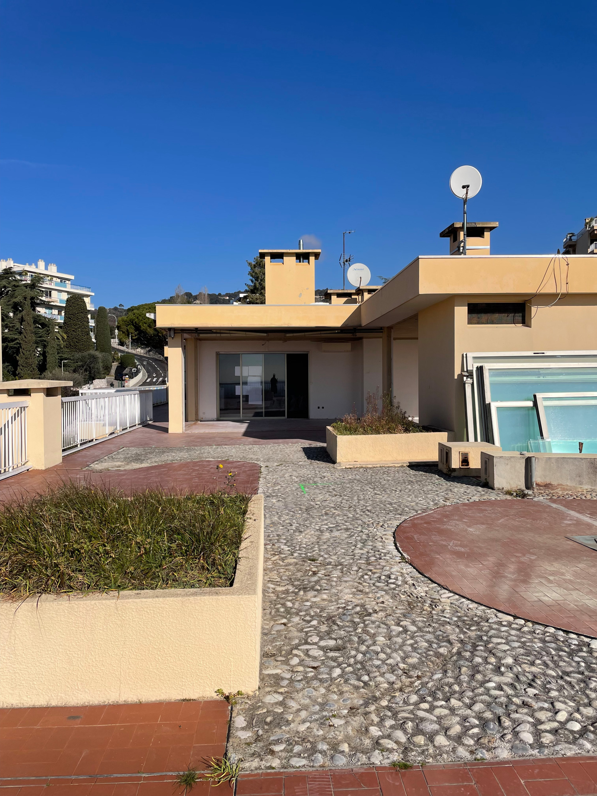 RENOVATION ET AMENAGEMENT TOIT TERRASSE