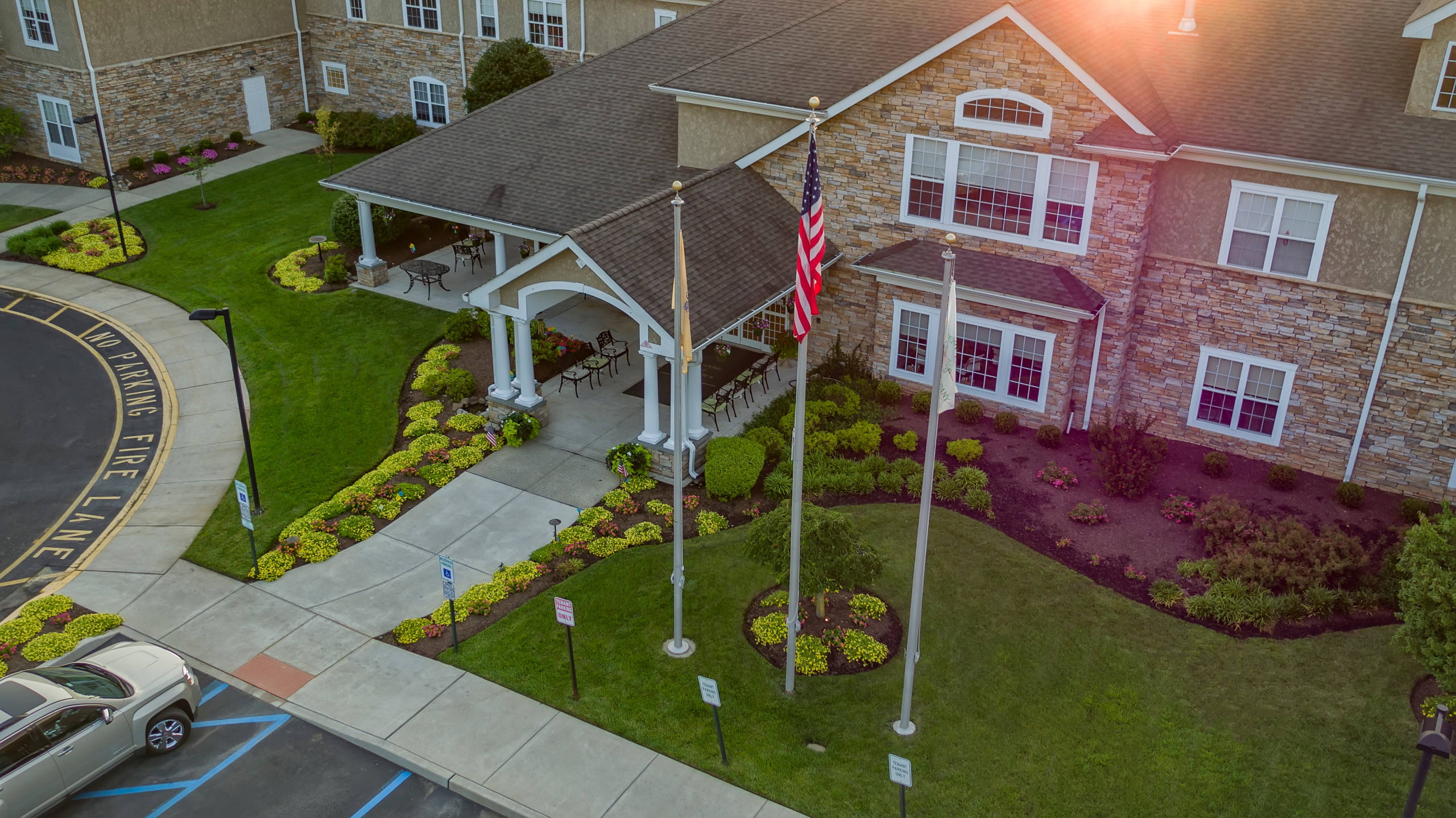 Hamilton NJ Interior Courtyard